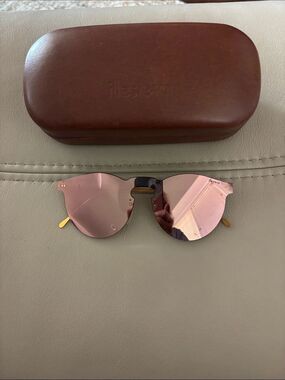 Illesteva Round Leonard Mask Sunglasses